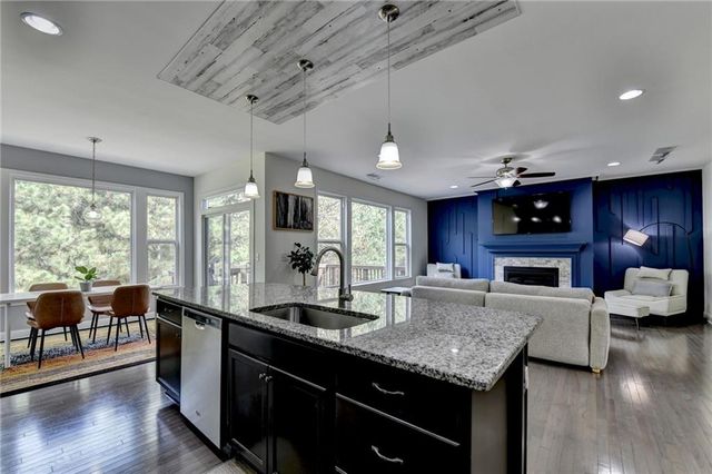 1640 Primrose Park Road, Sugar Hill, GA 30518