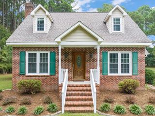1210 Pineburr Lane, Sanford, NC 27330