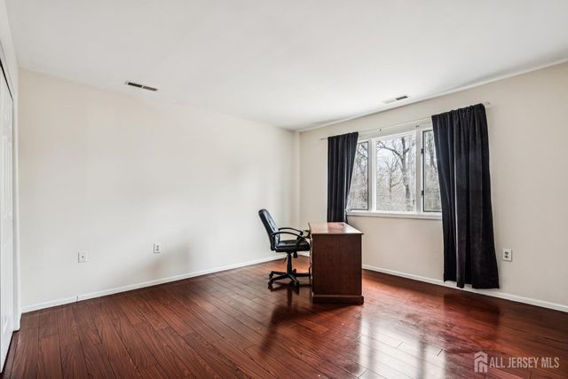 3 Shira Lane, Manalapan, NJ 07726