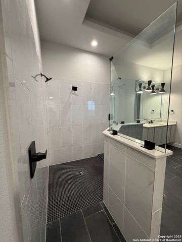 9758 Lenox Hill, San Antonio, TX 78255