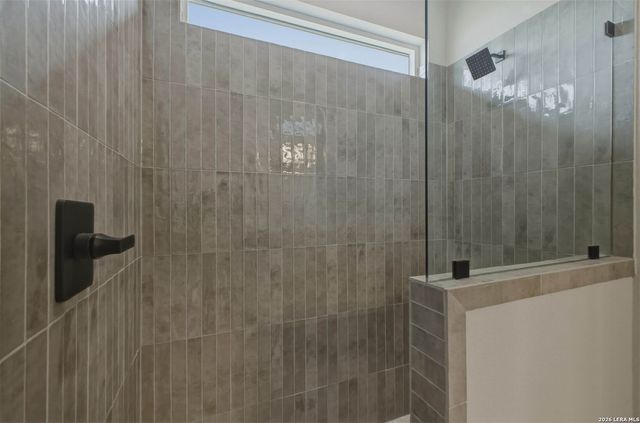 9758 Lenox Hill, San Antonio, TX 78255