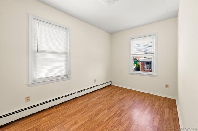 21 Beechwood Avenue, Port Washington, NY 11050