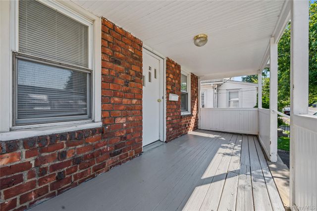 21 Beechwood Avenue, Port Washington, NY 11050