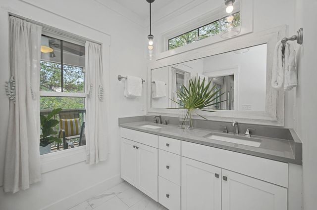 111 Hammock Lane, Santa Rosa Beach, FL 32459