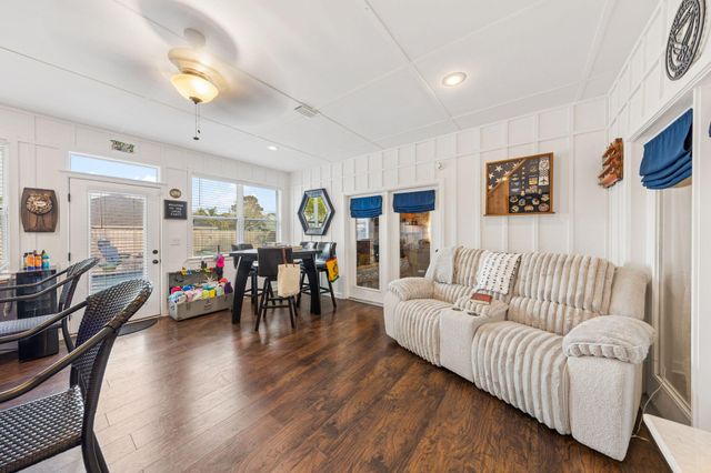 11 Hampton Circle, Niceville, FL 32578