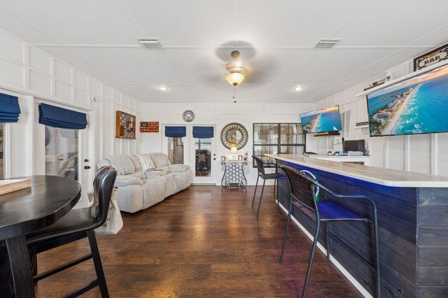 11 Hampton Circle, Niceville, FL 32578