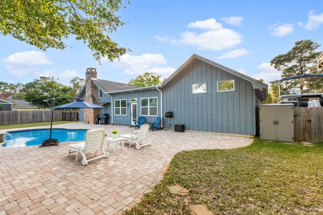 11 Hampton Circle, Niceville, FL 32578