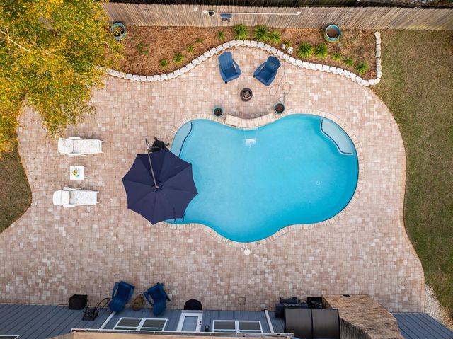 11 Hampton Circle, Niceville, FL 32578