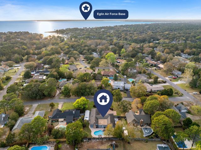 11 Hampton Circle, Niceville, FL 32578