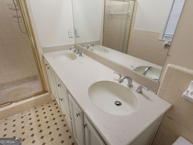 904 Abingdon Court, Stone Mountain, GA 30083