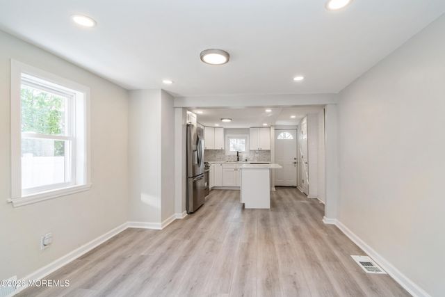 21 Mathiasen Place A, Matawan, NJ 07747