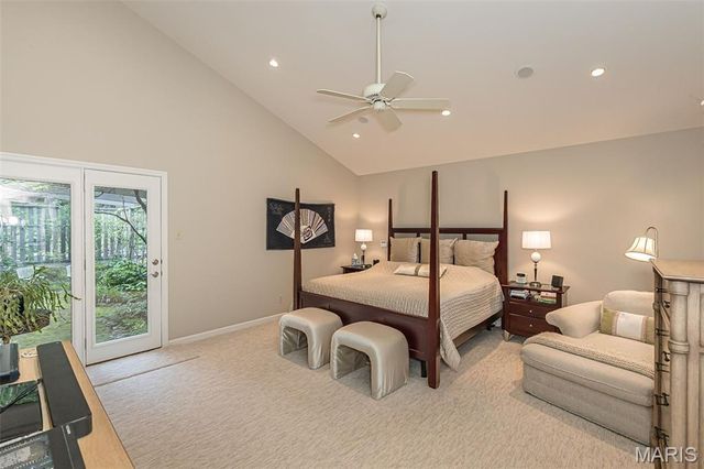12420 Robyn Road, Sunset Hills, MO 63127