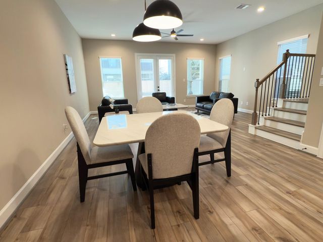 4309 B Dickson Street Street, Houston, TX 77007