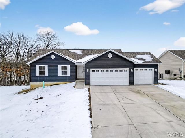 165 Colton Jesse Drive, Winfield, MO 63389