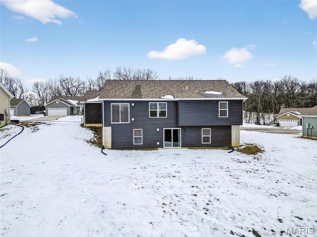 165 Colton Jesse Drive, Winfield, MO 63389