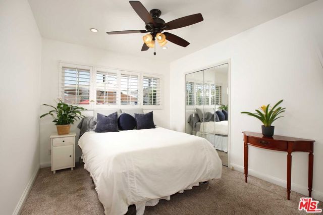 16600 Nordhoff Street, North Hills (los Angeles), CA 91343