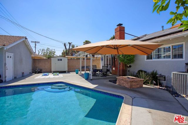 16600 Nordhoff Street, North Hills (los Angeles), CA 91343