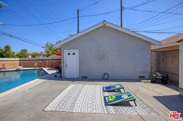 16600 Nordhoff Street, North Hills (los Angeles), CA 91343