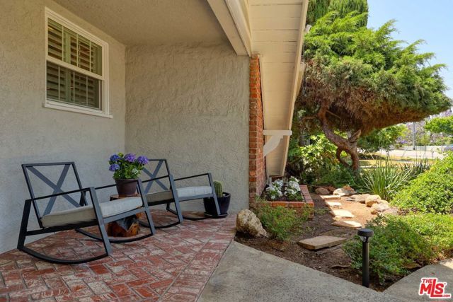 16600 Nordhoff Street, North Hills (los Angeles), CA 91343