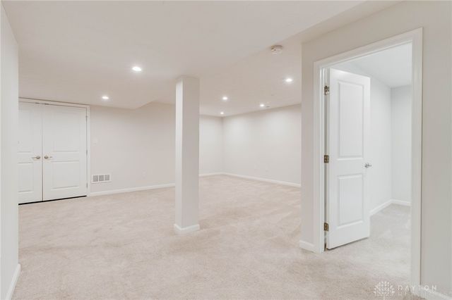 5073 Catalpa Drive, Tipp City, OH 45371