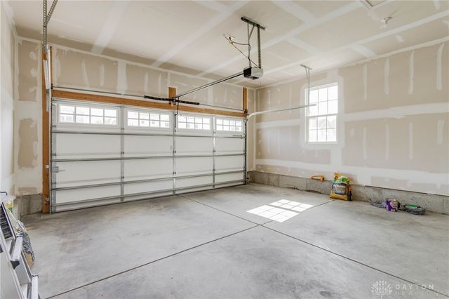 5073 Catalpa Drive, Tipp City, OH 45371