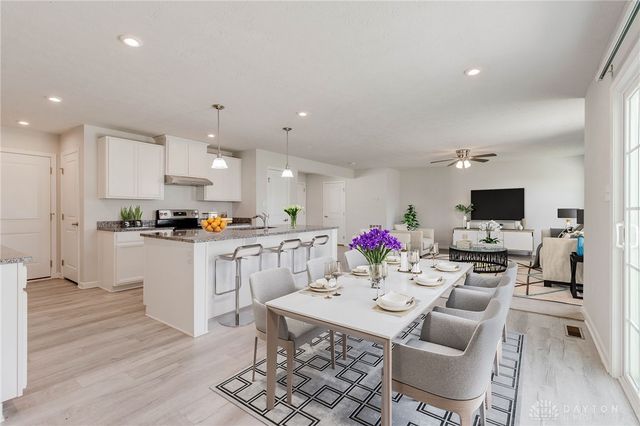 5073 Catalpa Drive, Tipp City, OH 45371