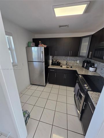 1612 Jefferson Ave PH02, Miami Beach, FL 33139