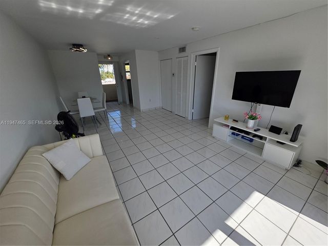 1612 Jefferson Ave PH02, Miami Beach, FL 33139