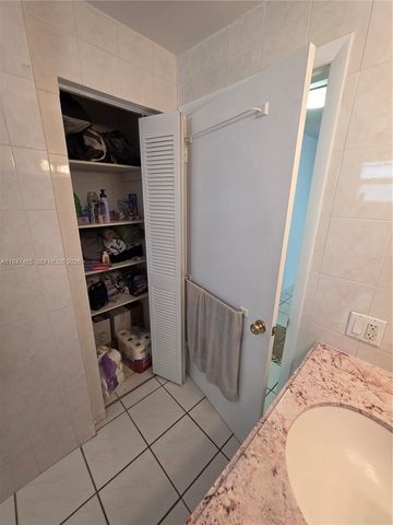 1612 Jefferson Ave PH02, Miami Beach, FL 33139