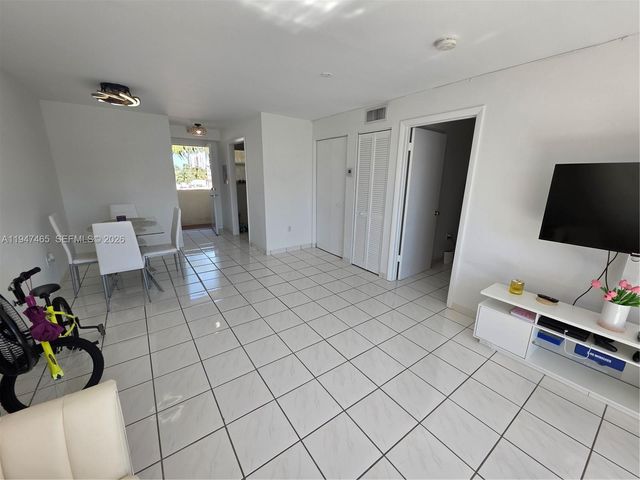 1612 Jefferson Ave PH02, Miami Beach, FL 33139