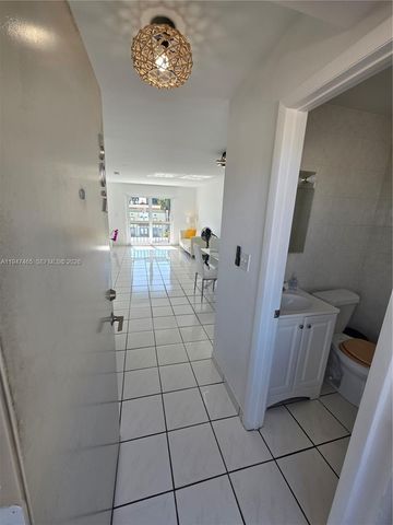 1612 Jefferson Ave PH02, Miami Beach, FL 33139