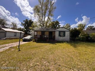 4752 BOXWOOD Road, Jacksonville, FL 32210