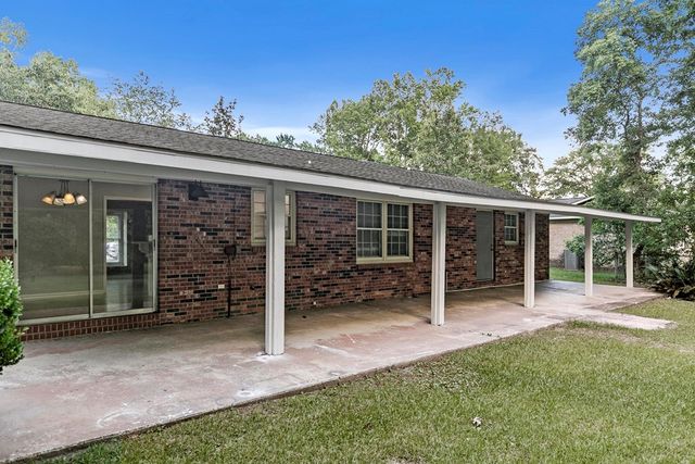 1809 Medera Ct, Dothan, AL 36301