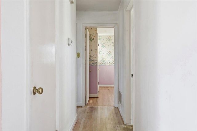 212 Cherryhill RD, Roanoke, VA 24017