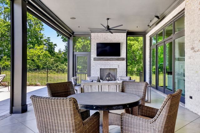 6083 Porters Union Way, Arrington, TN 37014