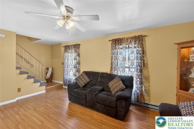 2212 4th Street, Wilson Boro, PA 18042