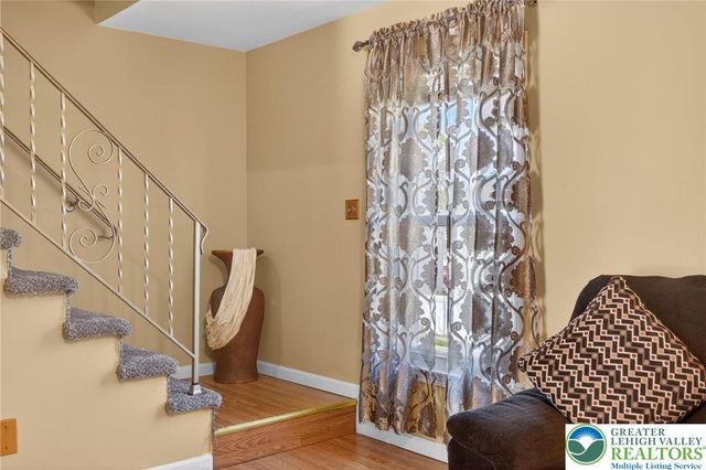 2212 4th Street, Wilson Boro, PA 18042