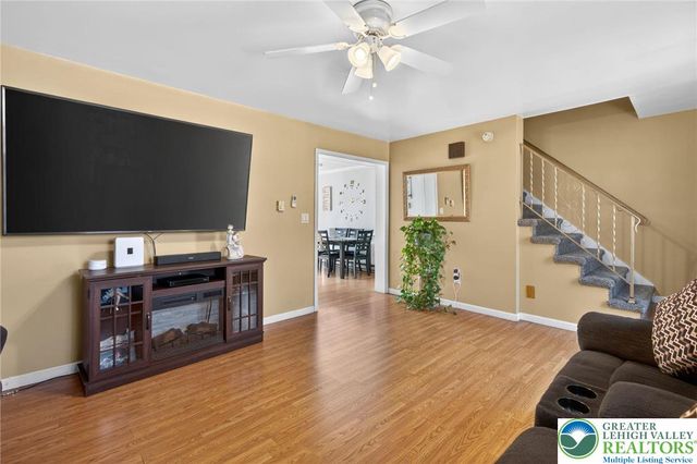 2212 4th Street, Wilson Boro, PA 18042