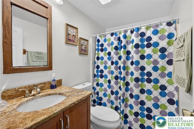 2212 4th Street, Wilson Boro, PA 18042
