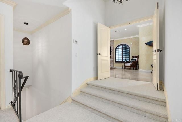 7049 El Fuerte Street, Carlsbad, CA 92009