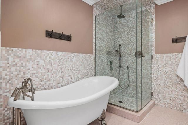 7049 El Fuerte Street, Carlsbad, CA 92009