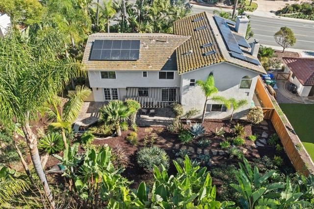 7049 El Fuerte Street, Carlsbad, CA 92009