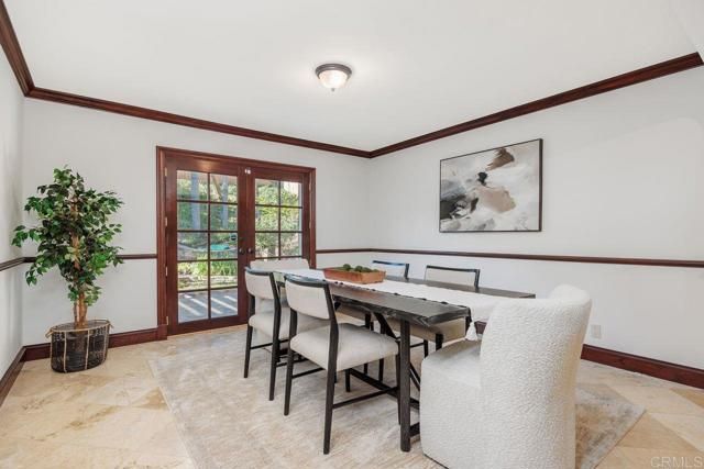 7049 El Fuerte Street, Carlsbad, CA 92009