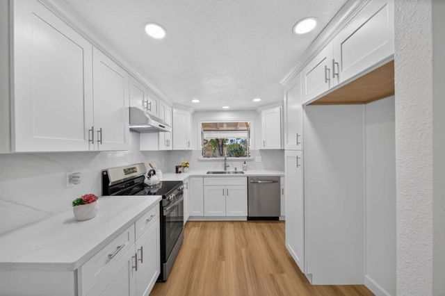 2106 Stonewood Lane, San Jose, CA 95132