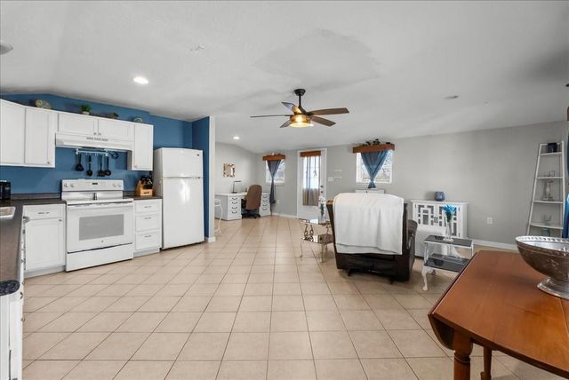 711 10th Street, Dickinson, TX 77539