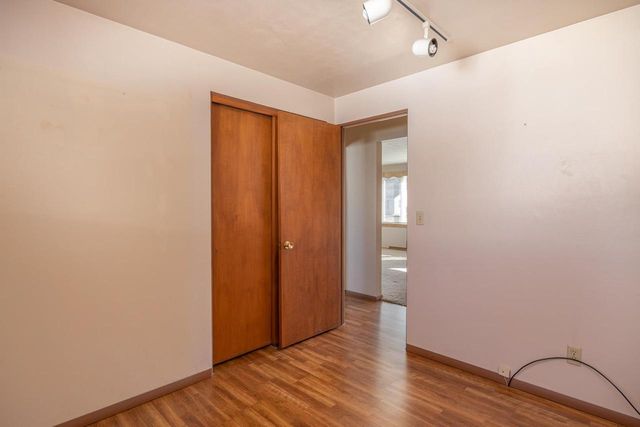 1631 S WALDEN AVENUE, Appleton, WI 54915