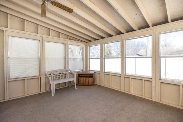 1631 S WALDEN AVENUE, Appleton, WI 54915