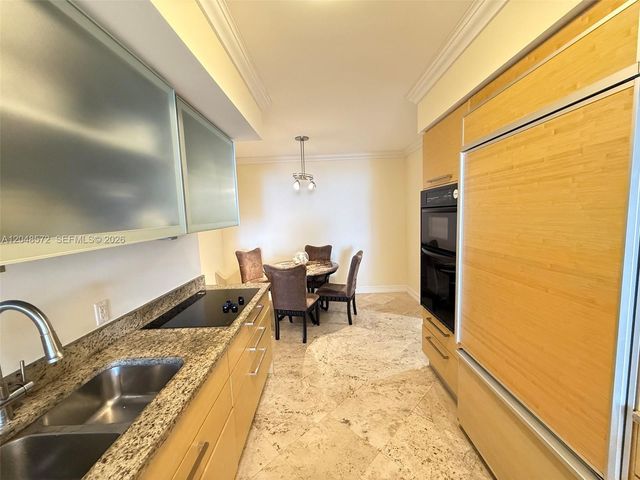 1800 S Ocean Dr 2203, Hallandale Beach, FL 33009