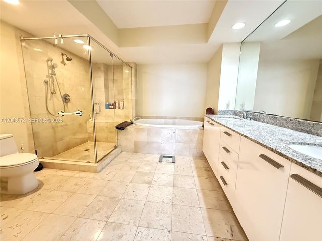 1800 S Ocean Dr 2203, Hallandale Beach, FL 33009