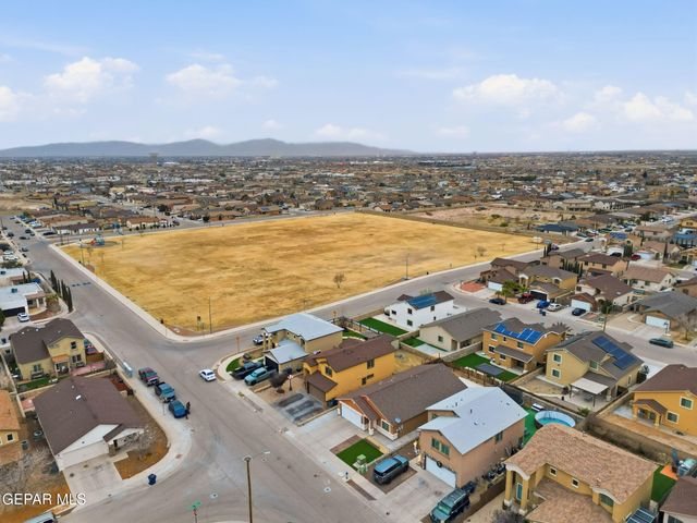14259 English Point Avenue, El Paso, TX 79938